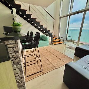 Duplex Piso 34 Frente Al Mar